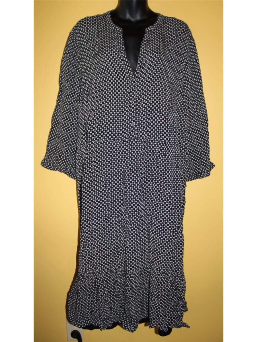 Old Navy XXL Black White Flowers Modest 3/4 Slv Dress Lined Ruffle Bottom Hem